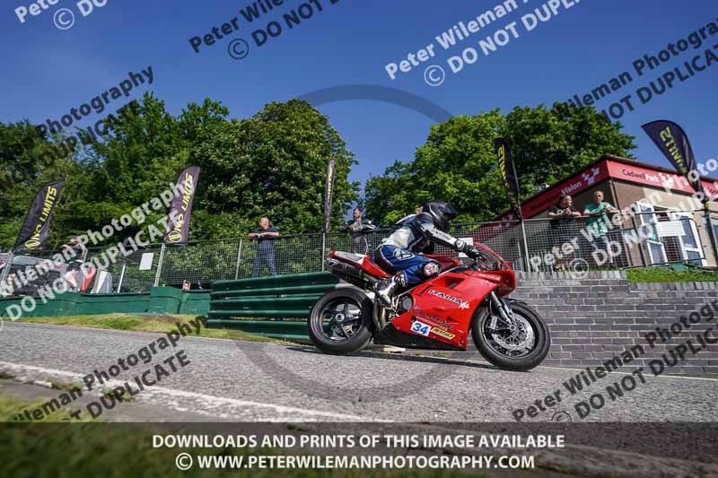 cadwell no limits trackday;cadwell park;cadwell park photographs;cadwell trackday photographs;enduro digital images;event digital images;eventdigitalimages;no limits trackdays;peter wileman photography;racing digital images;trackday digital images;trackday photos